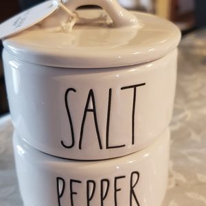 RAE DUNN NEW salt/ pepper